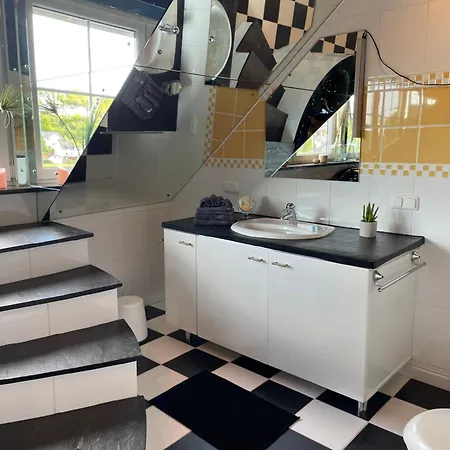 Apartment Riverside Idyllisch Direkt An Der Lahn *